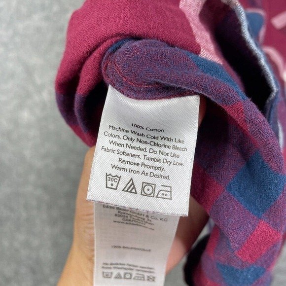 Eddie Bauer Women's Shirt Size XL Classic Fit Plaid Lightweight Button Up Casual - Picture 7 of 8